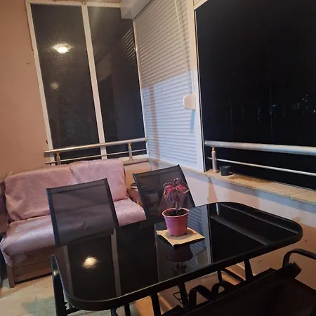 Beach Apartment Golem גולם